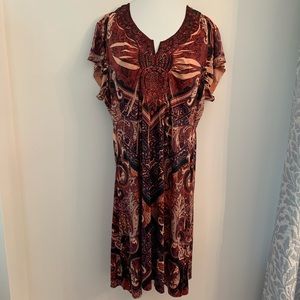 Women’s pullover dress. Size XL.